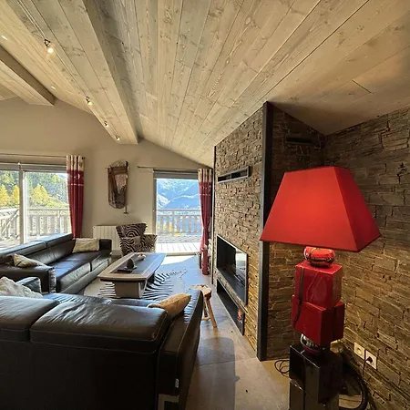 Moderne 5 Pieces, Proche Des Pistes Avec Cheminee, Terrasse, Parking Et Bois Inclus - Fr-1-297-346 Appartement Auris