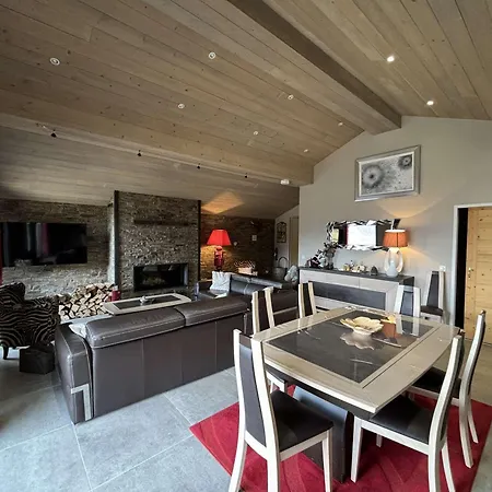 Appartement Moderne 5 Pieces, Proche Des Pistes Avec Cheminee, Terrasse, Parking Et Bois Inclus - Fr-1-297-346
